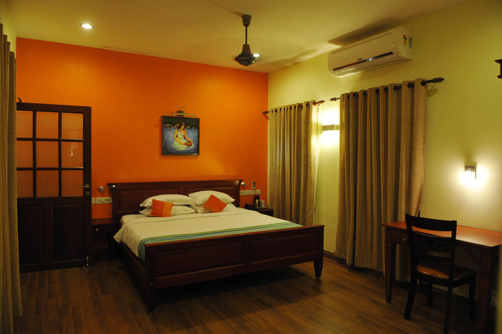 The Villa Romantica Nedumbassery Zimmer foto