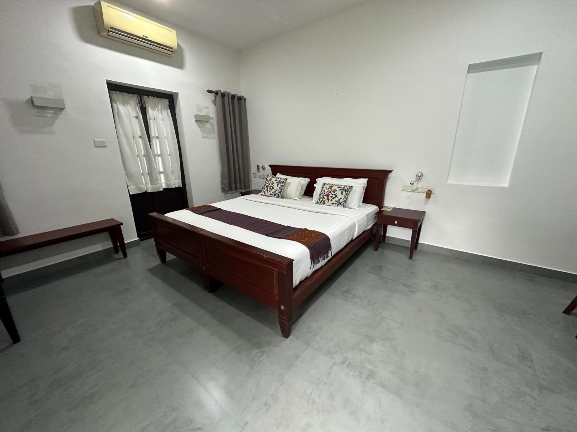 The Villa Romantica Nedumbassery Exterior foto