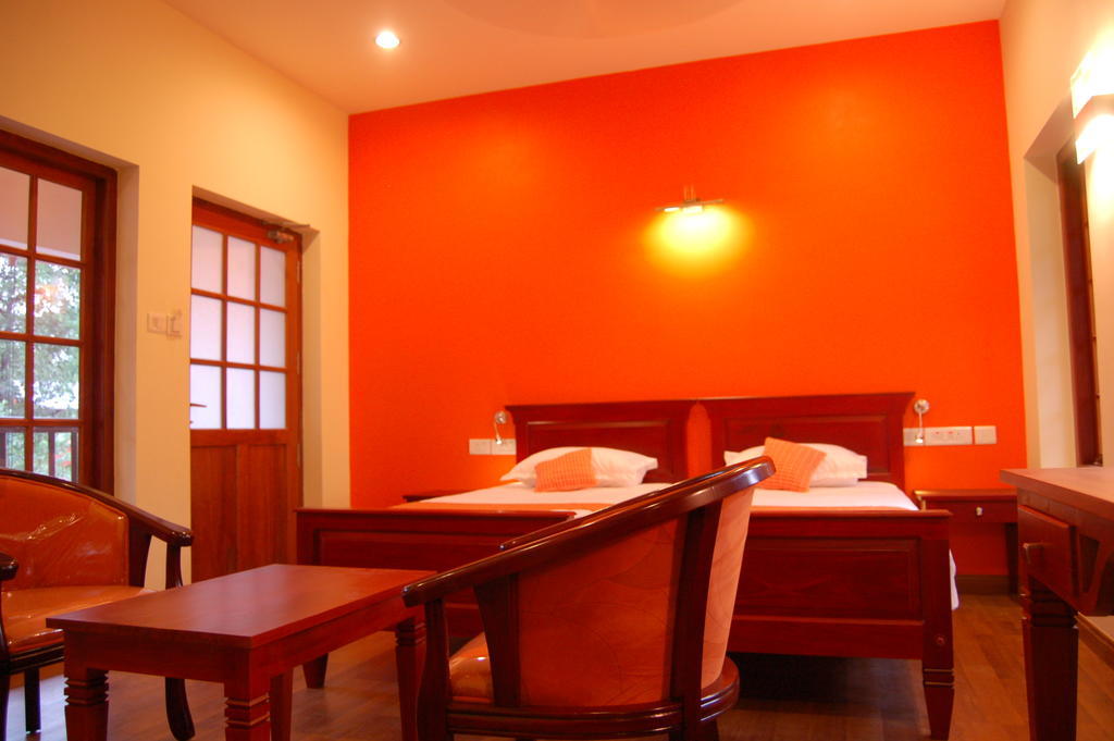The Villa Romantica Nedumbassery Zimmer foto