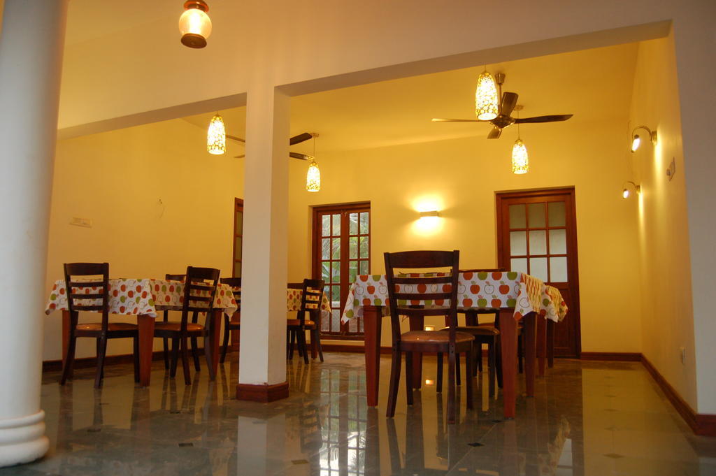 The Villa Romantica Nedumbassery Exterior foto